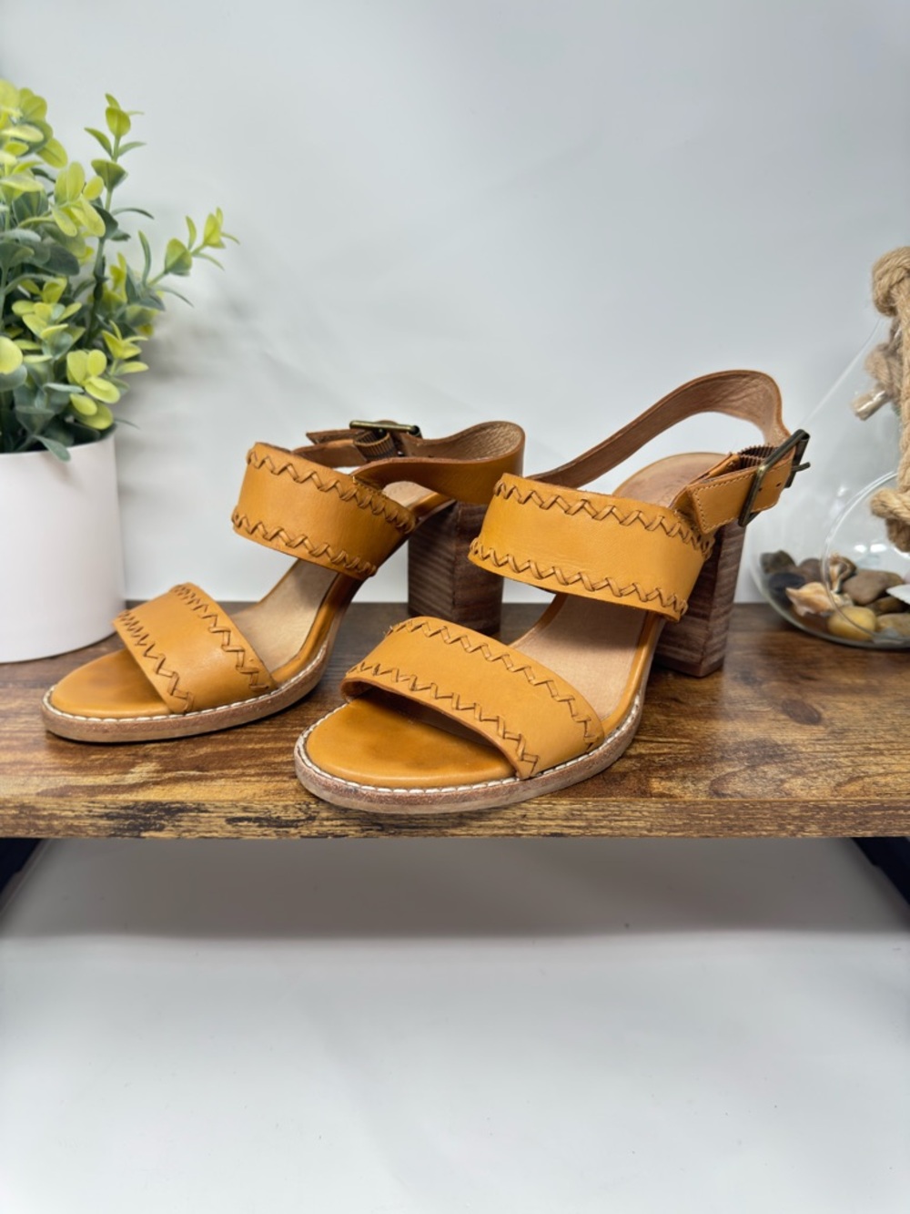 Madewell‎ The Angie Tan Leather Block Heel Double Strap Sandals Size 6.5
